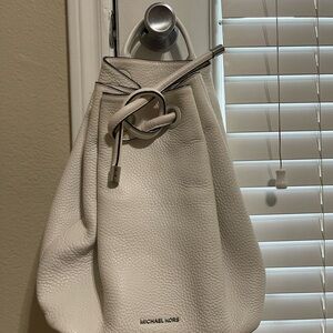 Michael Kors White Backpack Sleek Design